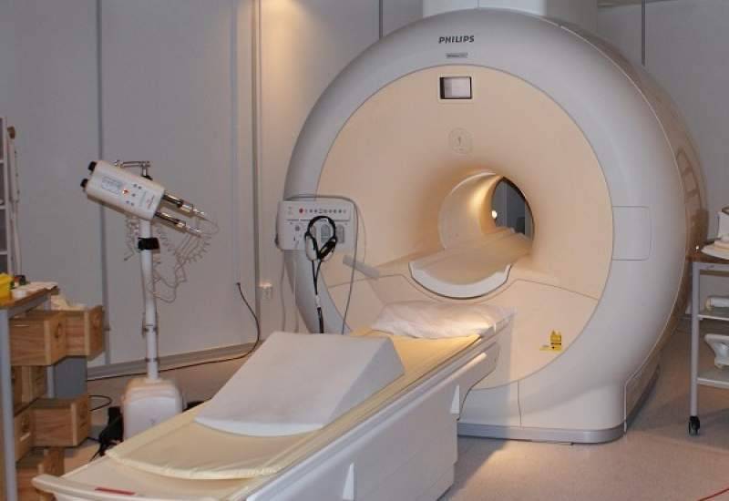 از سر گیری فعالیت تنها دستگاه MRI دولتی استان /نصب دستگاه جدید امحای زباله