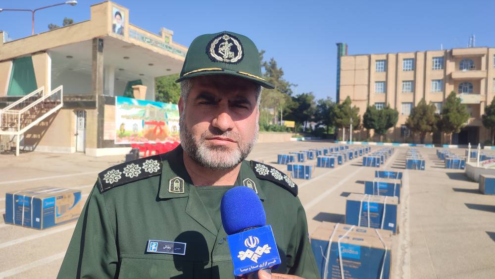 توزیع ۱۳۷ دستگاه کولر گازی توسط سپاه پاسداران بین نیازمندان توزیع ۱۳۷ دستگاه کولر گازی توسط سپاه پاسداران بین نیازمندان