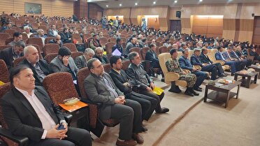 برگزاری همایش پیشگیری و تشخیص به موقع سرطان در یاسوج