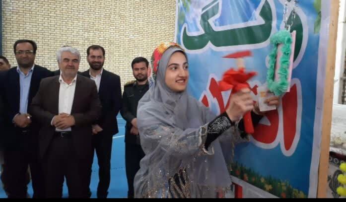 نواخته شدن زنگ انقلاب در مدارس کهگیلویه و بویراحمد