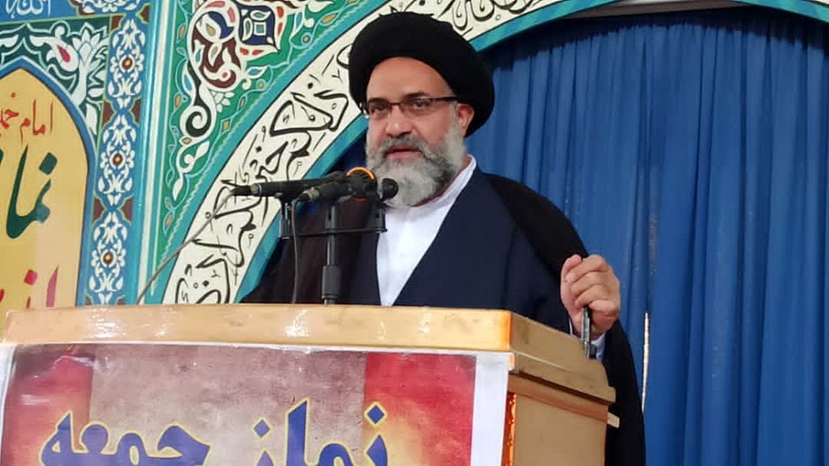توان تولید ۹۵ درصد تجهیزات نظامی،حاکی از اقتدار و خودکفایی ایران است