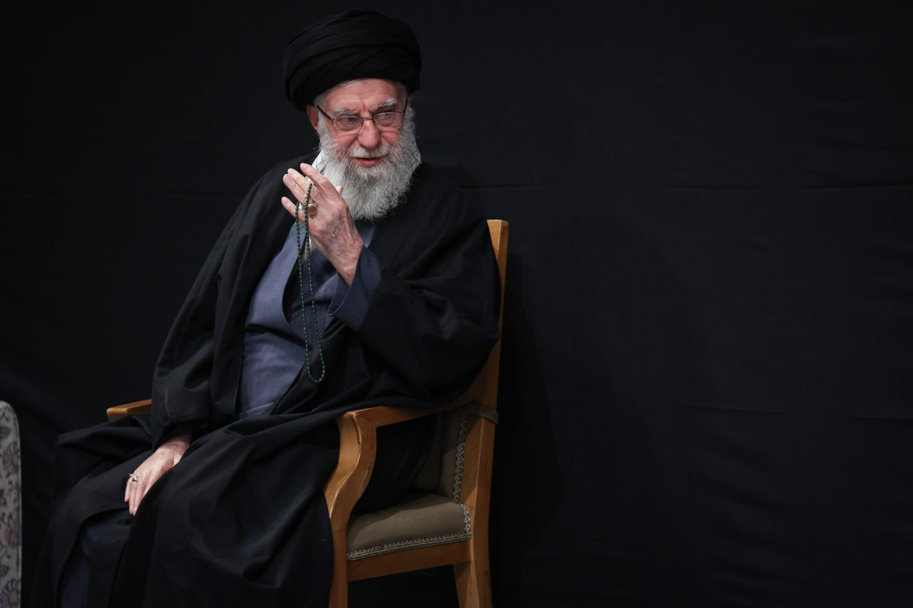  برگزاری مراسم شام شهادت حضرت زهرا(س) با حضور رهبر انقلاب