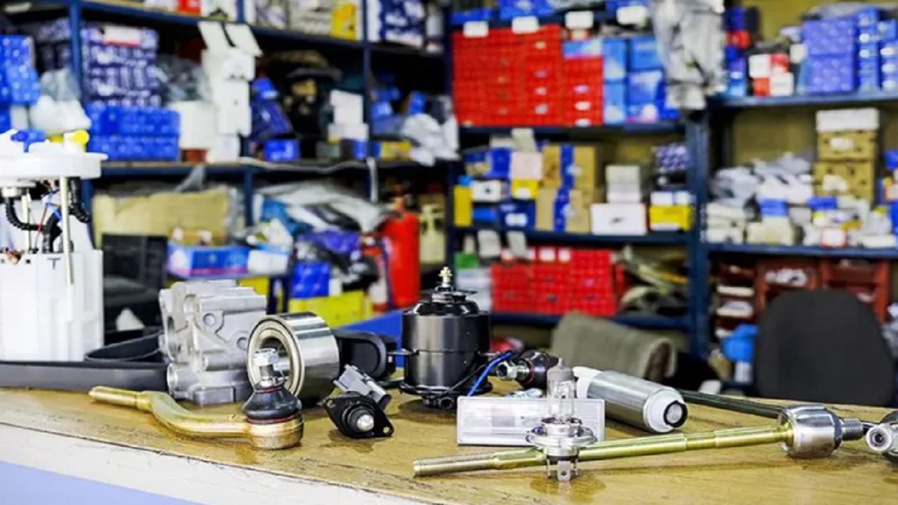 جلوگیری از فروش لوازم یدکی خودرو بی کیفیت و تقلبی در استان