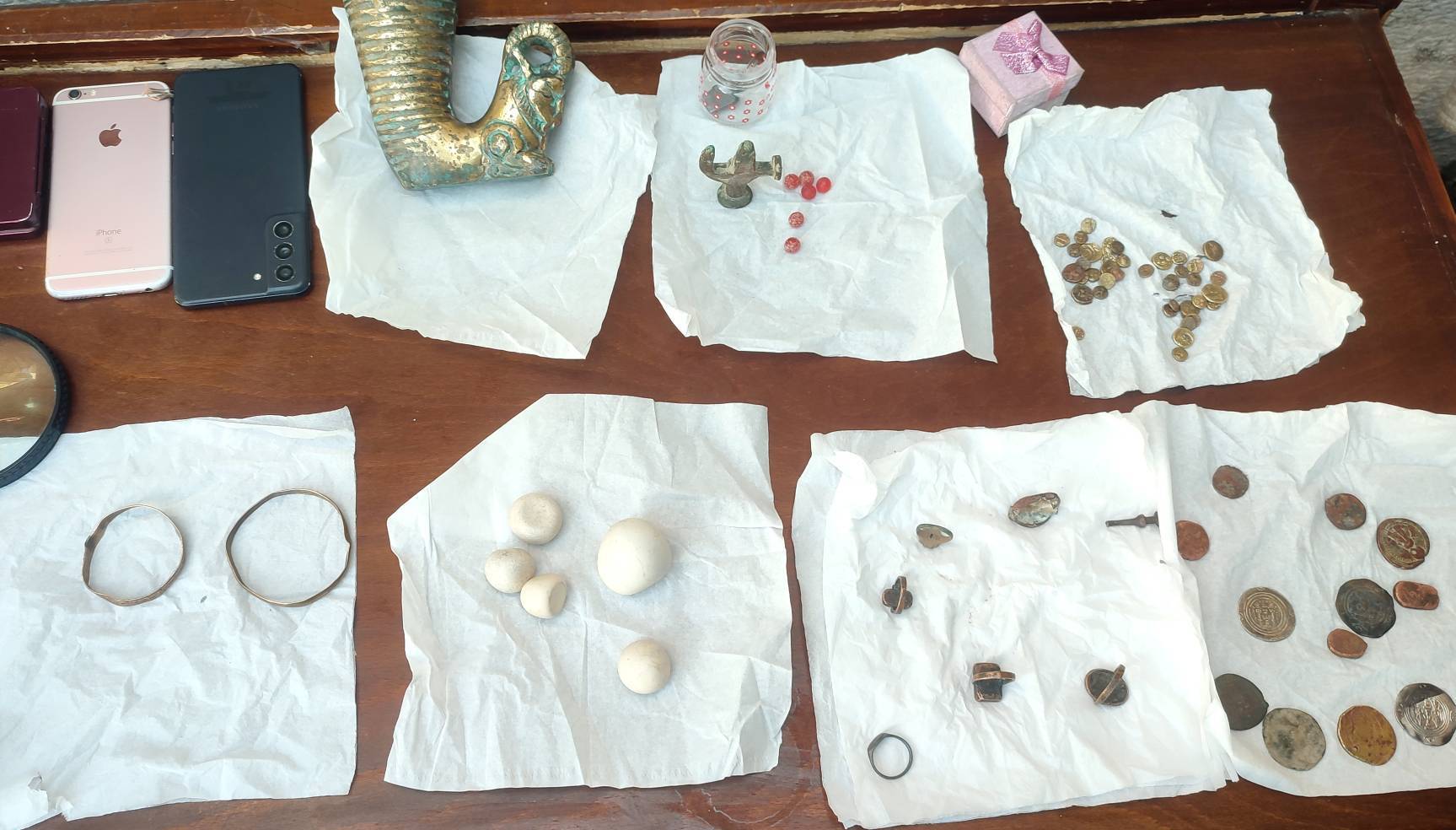 کشف اشیاء تاریخی مربوط به دورههای الیمائی و ساسانی در یاسوج کشف اشیاء تاریخی مربوط به دورههای الیمائی و ساسانی در یاسوج