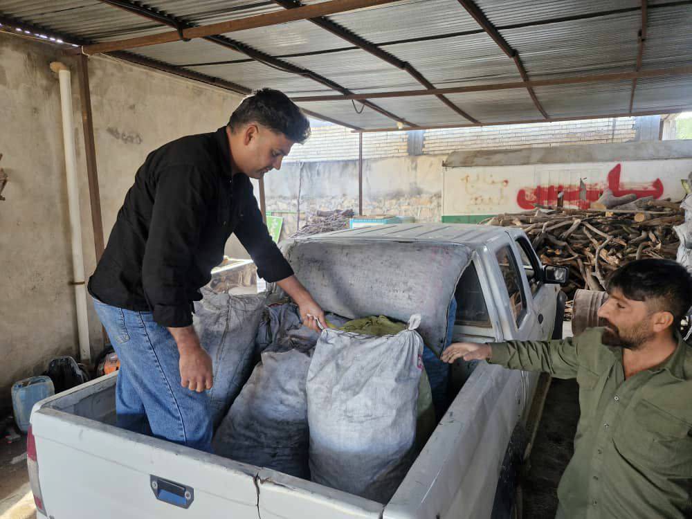 دستگیری قاچاقچیان چوب و زغال در استان 