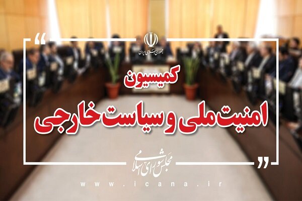 تعرض به رهبر معظم انقلاب به معنای اعلام جنگ با تمام دنیای اسلام است