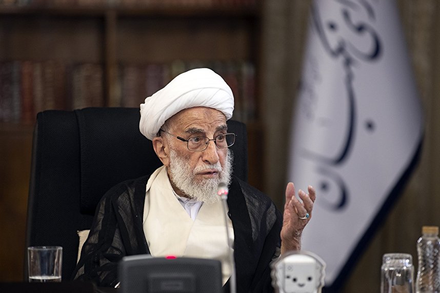 آیت الله جنتی:  ایجاد تفرقه خدعه قدیمی دشمنان اسلام است