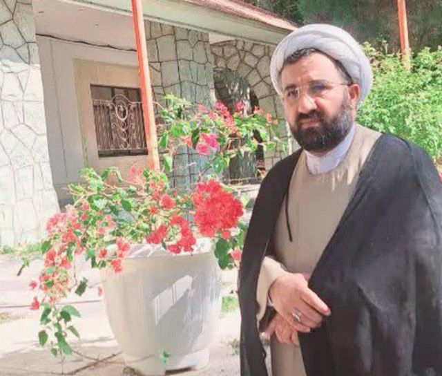 پیام تبریک معاون پرورشی و فرهنگی آموزش و پرورش شهرستان بویراحمد به مناسبت بزرگداشت هفته معلم