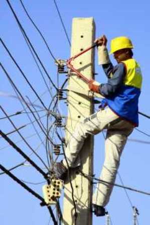 جمع آوری ۳۸۰ انشعاب غیرمجاز برق در استان جمع آوری ۳۸۰ انشعاب غیرمجاز برق در استان