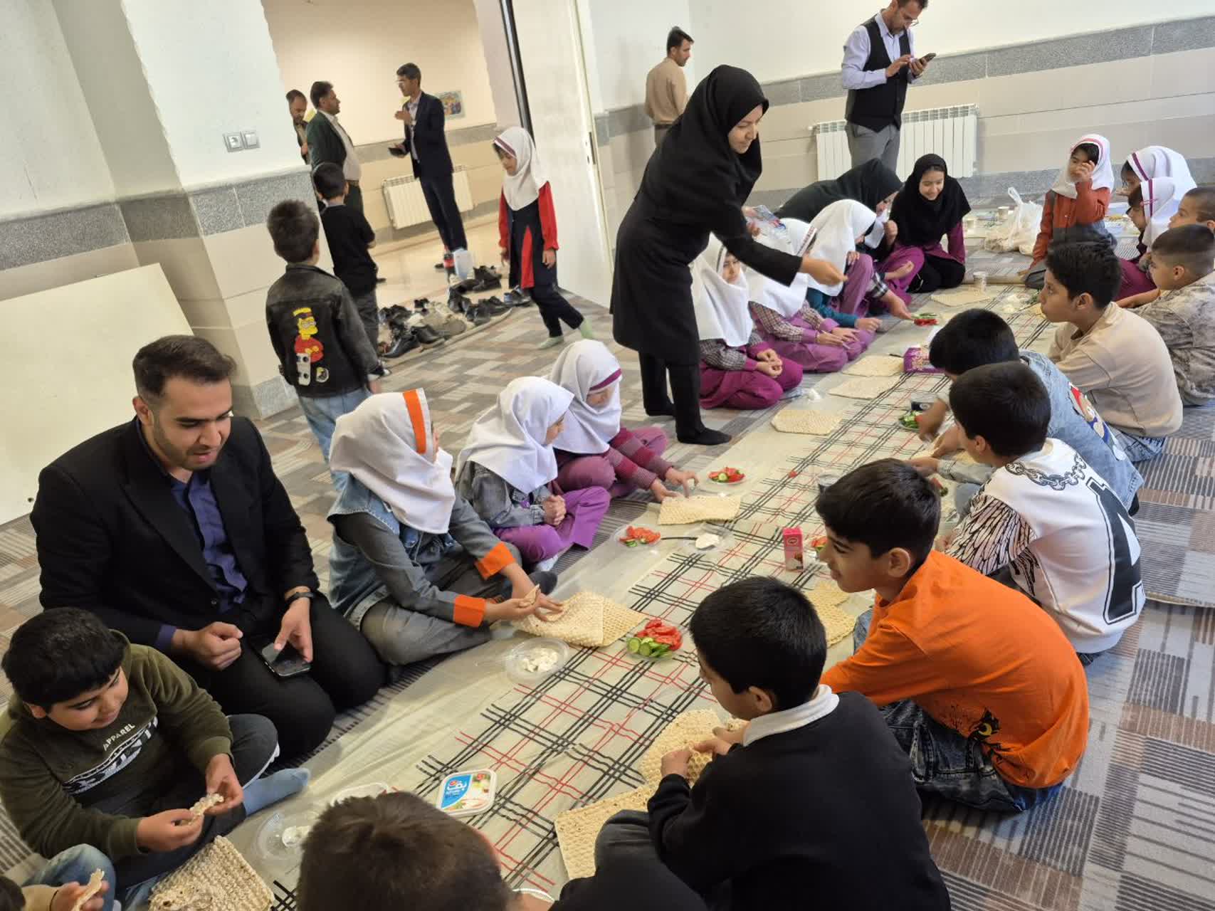 بازدید معاون آموزش ابتدایی آموزش و پرورش شهرستان بویراحمد از مدارس فیروزآباد و کالوس